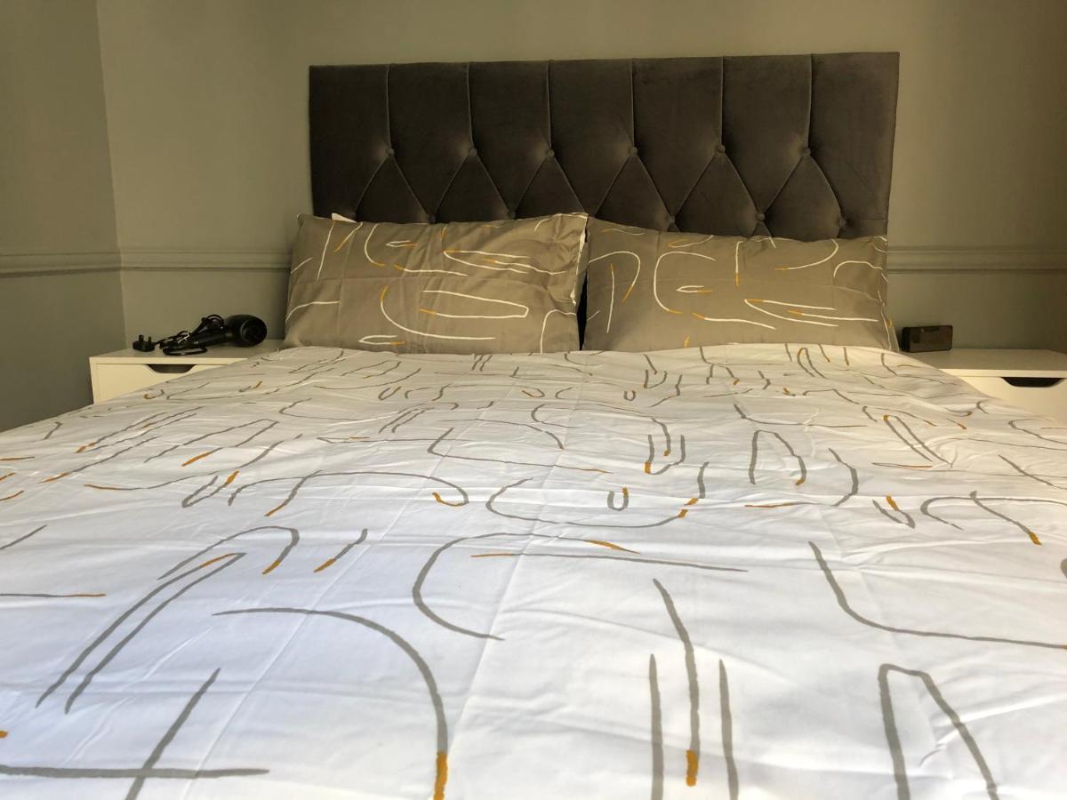 Stylish 2 Bed Apartment Next To The Norfolk Broads Coltishall Zewnętrze zdjęcie
